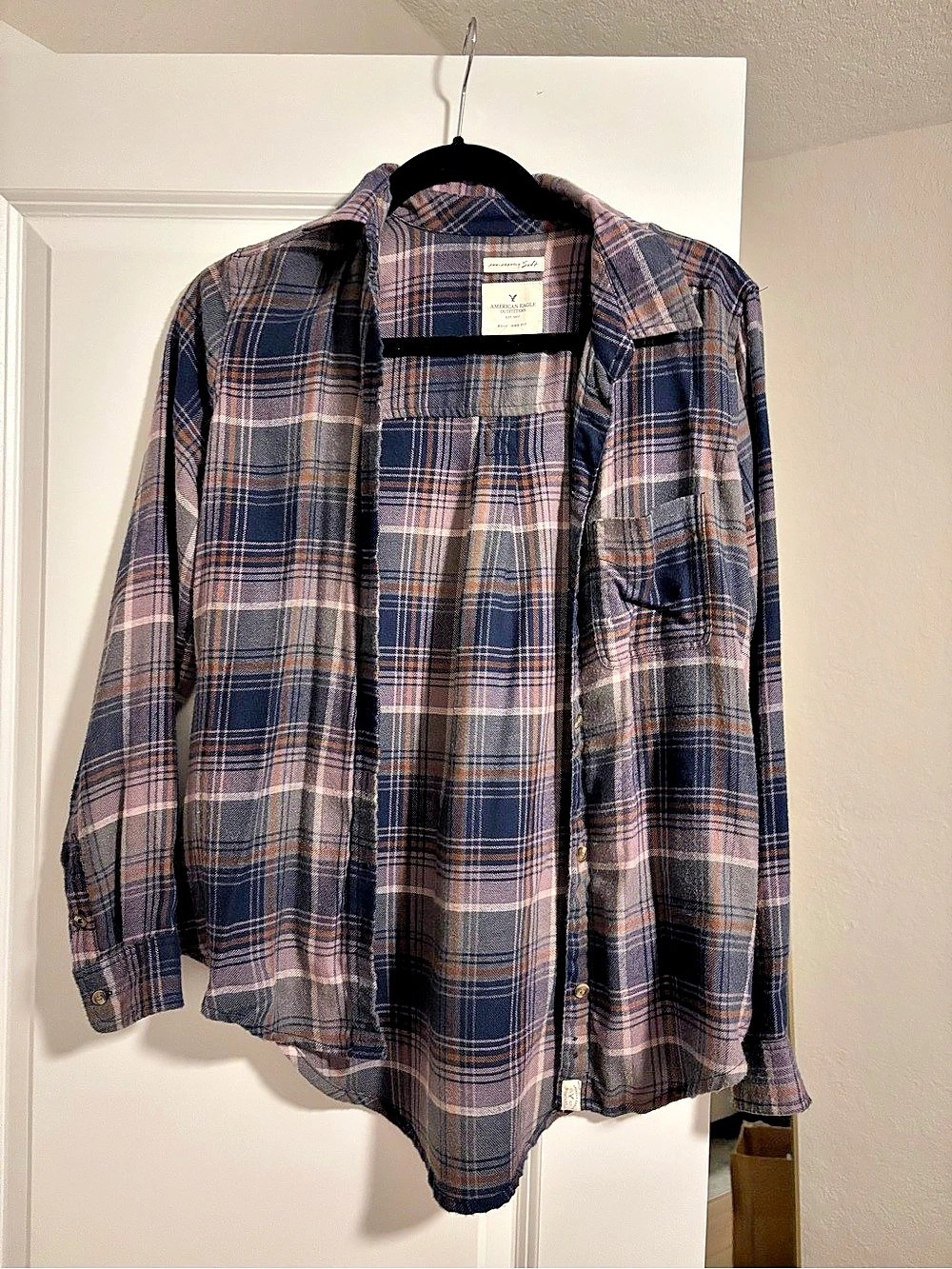 American Eagle Outfitters Boyfriend Fit Flannel Shirt Plaid Blue & Brown XS